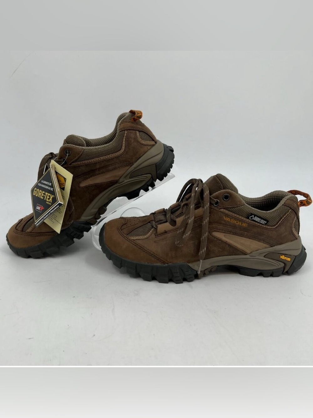 NWT Vasque Brown Hiking Sneakers | Size 7.5